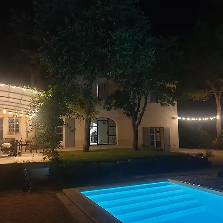 Bastide Contemporaine Gardoise Villa
